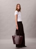 Rosu Geanta Tote Cu Logo Monogram Si Accesorii Metalice  Femei