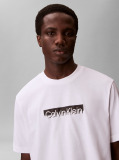 Alb Tricou Cu Guler Rotund Si Logo Estompat  Barbati