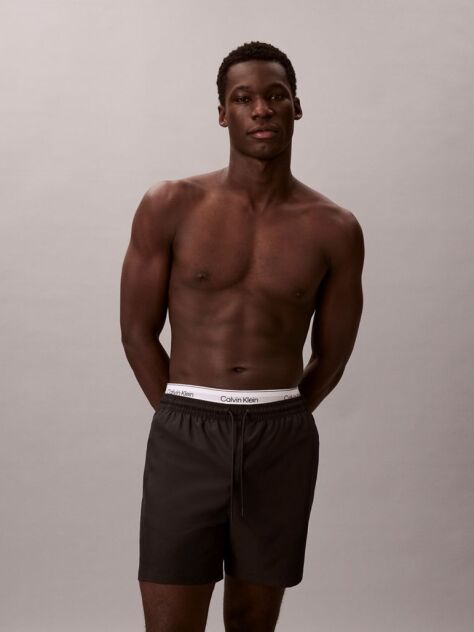 Negru Pantaloni Scurti De Baie Medii Cu Snur - CK Essentials  Barbati