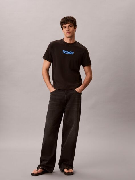 Negru Tricou Cu Guler Rotund Cu Aspect Prespalat Si Logo Grafic  Barbati