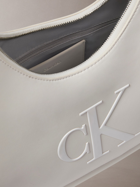 Alb Geanta Hobo Cu Logo Crescent Si Textura Moale  Femei