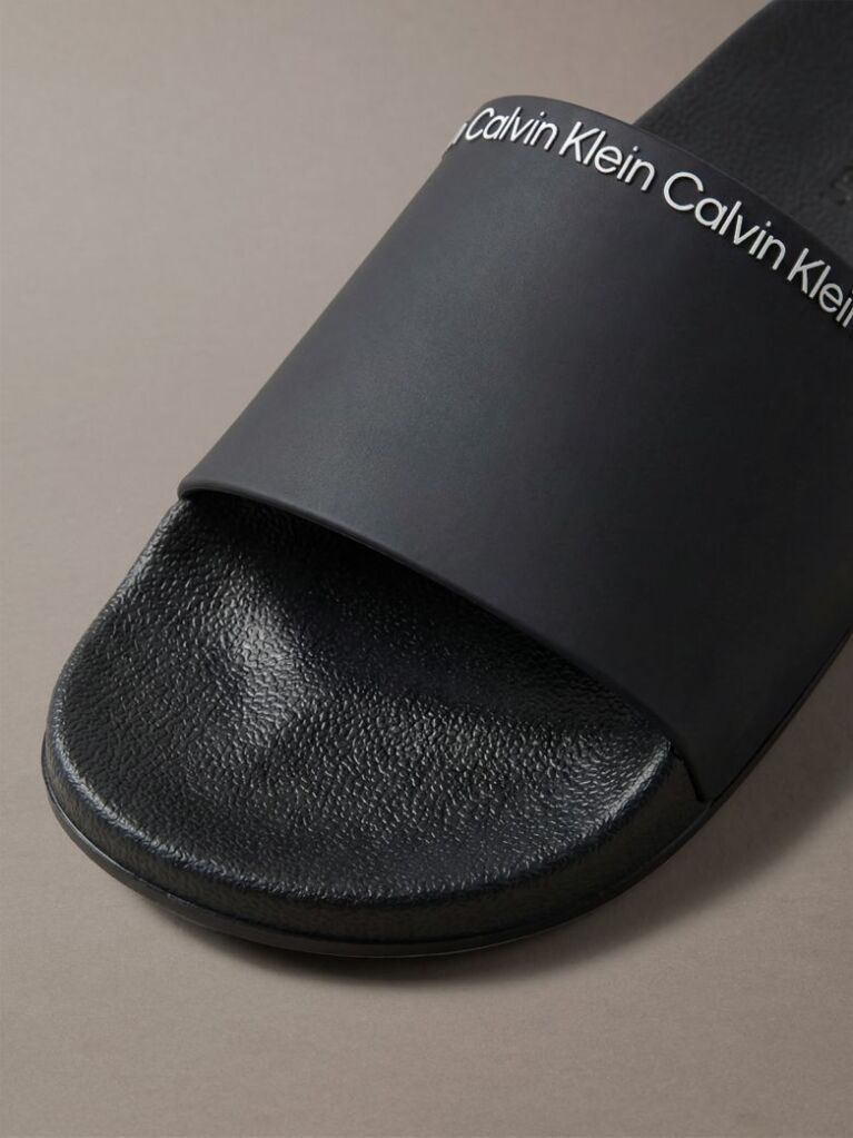 Negru Papuci Tip Sliders Cu Logo Si Design Conturat  Barbati