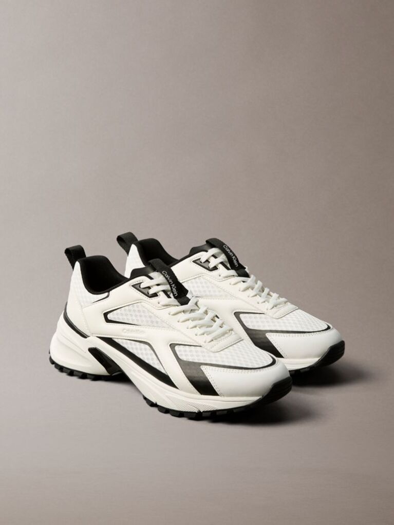 Alb Trailblazer – Adidasi De Alergare Din Material Mesh Mix  Barbati