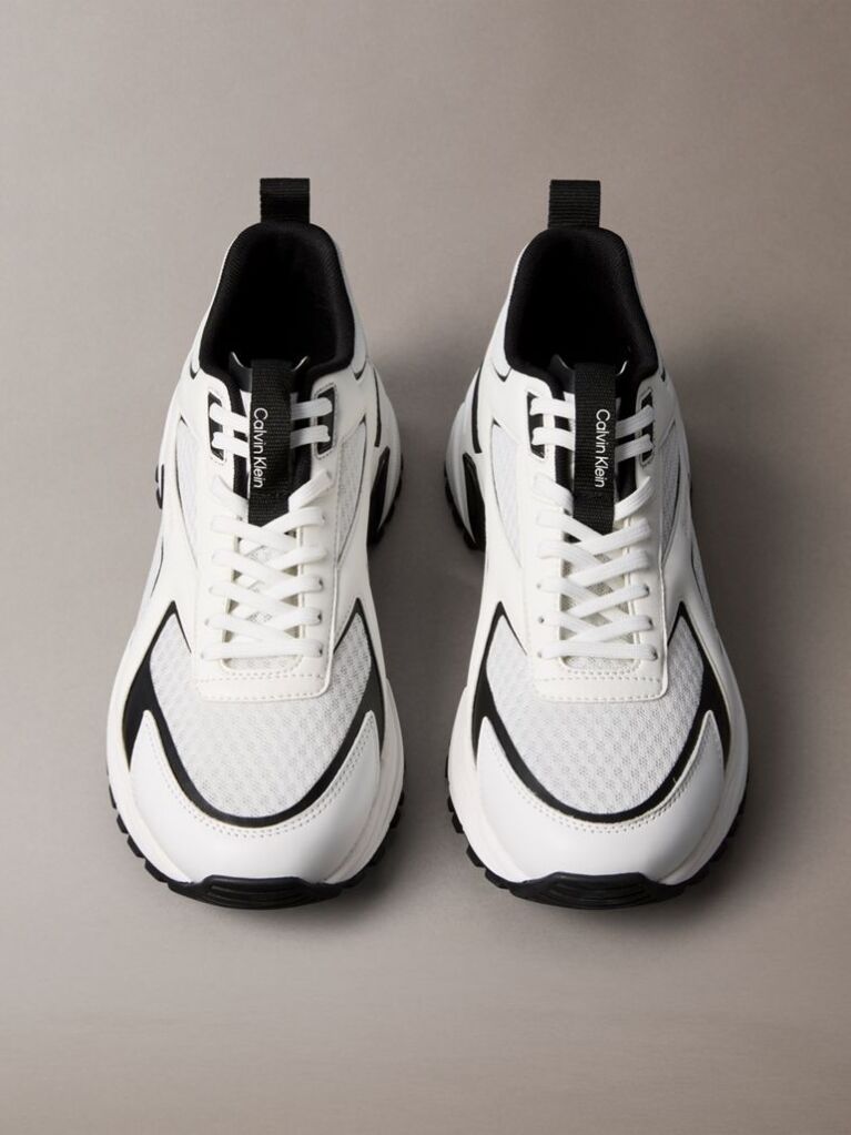 Alb Trailblazer – Adidasi De Alergare Din Material Mesh Mix  Barbati