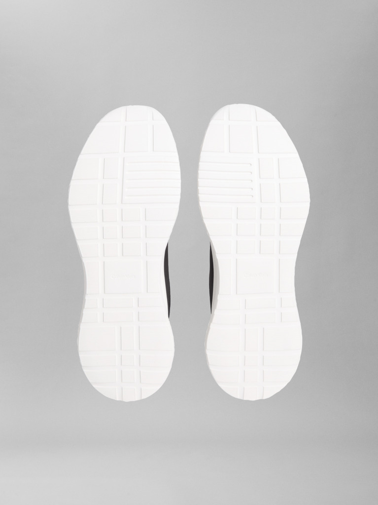 Black Zermatt - Lightweight Runner Trainers  Men