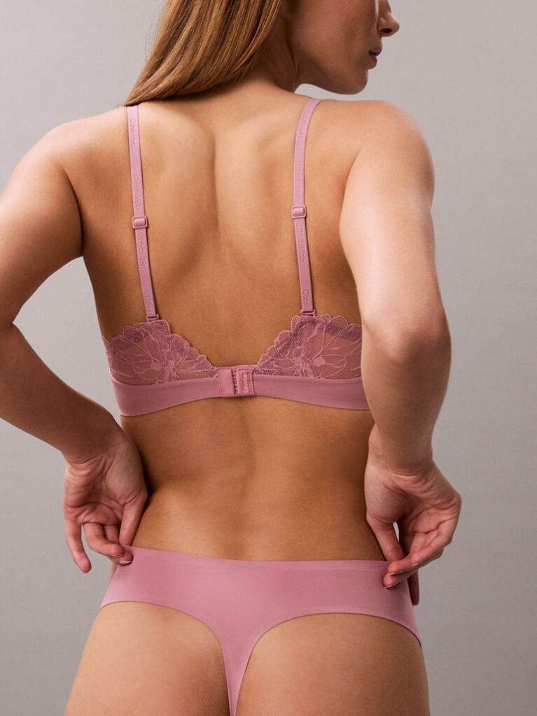 Roz Tanga Din Dantela – Perfectly Fit  Femei