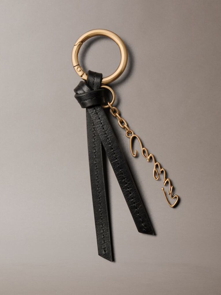 Negru Accesoriu Pentru Geanta Cu Franjuri Inodate Si Logo  Femei