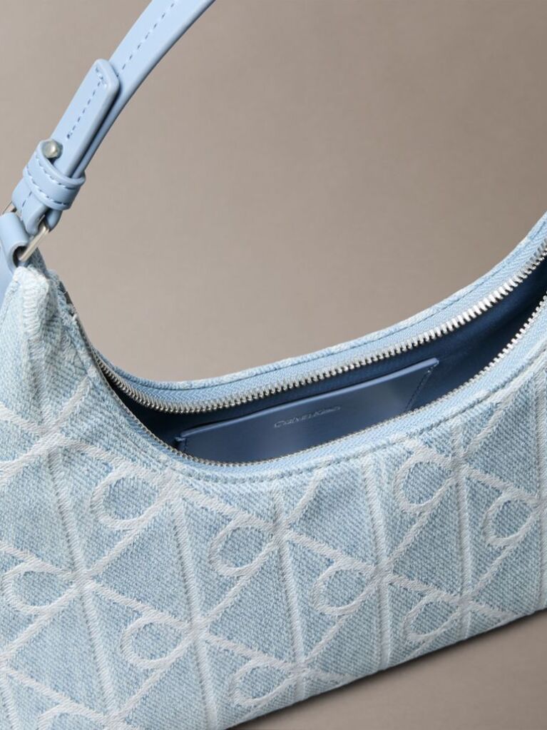 Denim Geanta De Umar Din Denim Cu Logo Emblema Pe Toata Suprafata  Femei