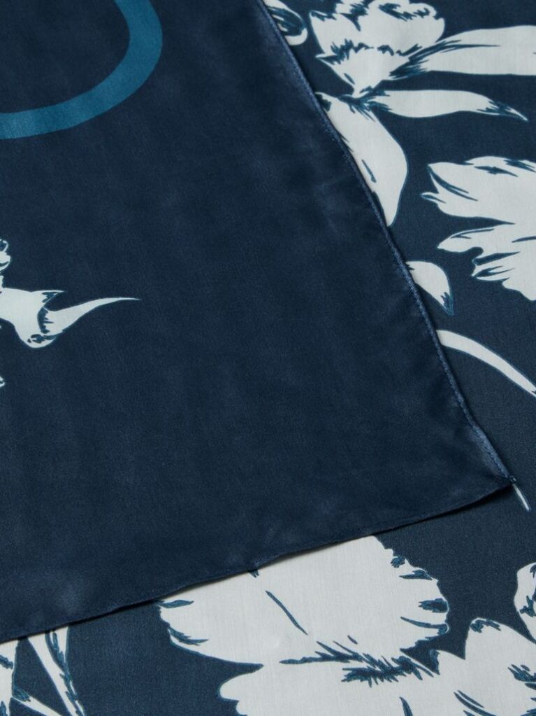 Albastru Fular Patrat Cu Logo Si Model Floral  Femei