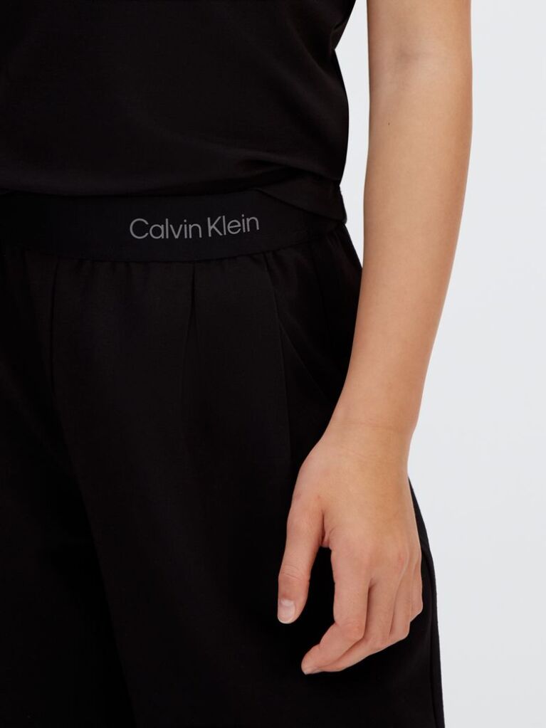 Negru Pantaloni Scurti Bermuda Din Punto Milano  Fete