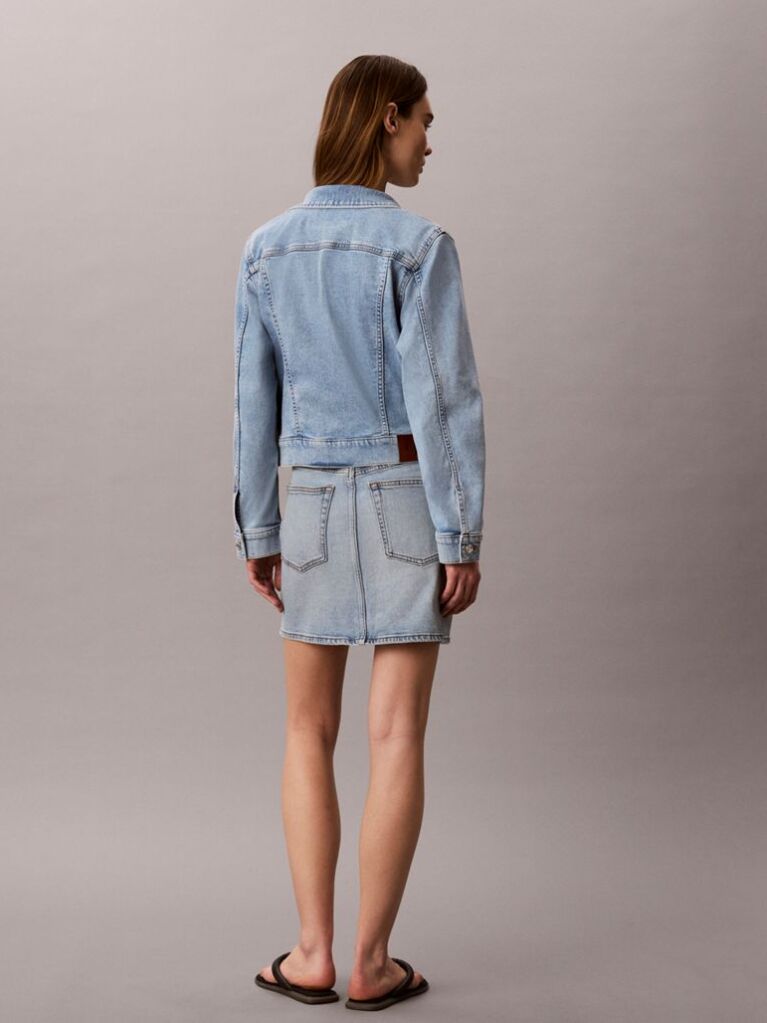 Denim Jacheta Trucker Din Denim Cu Croiala Cropped  Femei