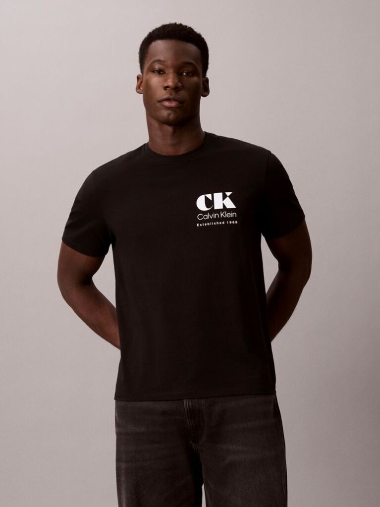 Negru Tricou Cu Guler Rotund Si Logo Grafic  Barbati