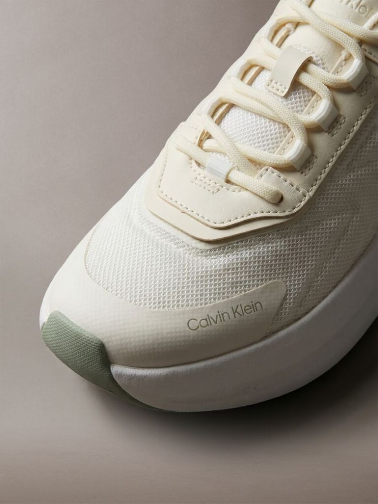 White CK Volumax - Chunky Runner Trainers  Women