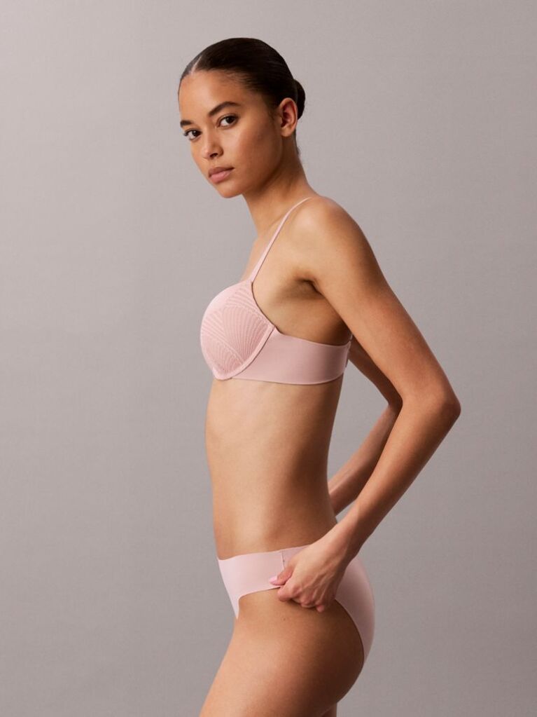 Roz Sutien Push-Up Cu Decolteu Adanc - Perfectly Fit Lace  Femei