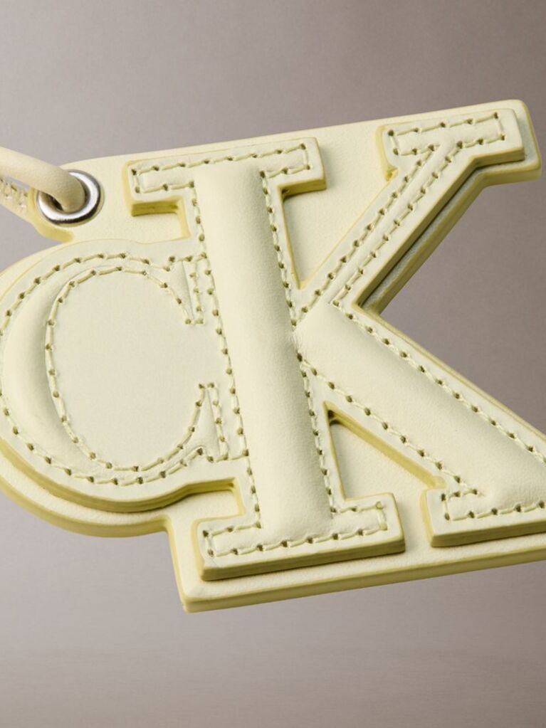 Verde Charm Pentru Geanta Din Piele Cu Logo CK Cusut  Femei