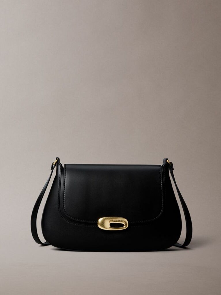 Negru Geanta Crossbody Medie Cu Clapeta Si Logo Gravat  Femei