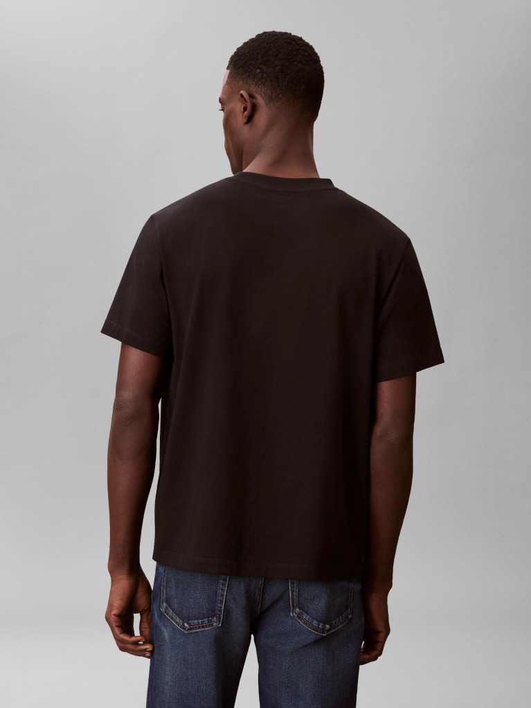 Negru Tricou Cu Guler Rotund Si Logo Estompat  Barbati