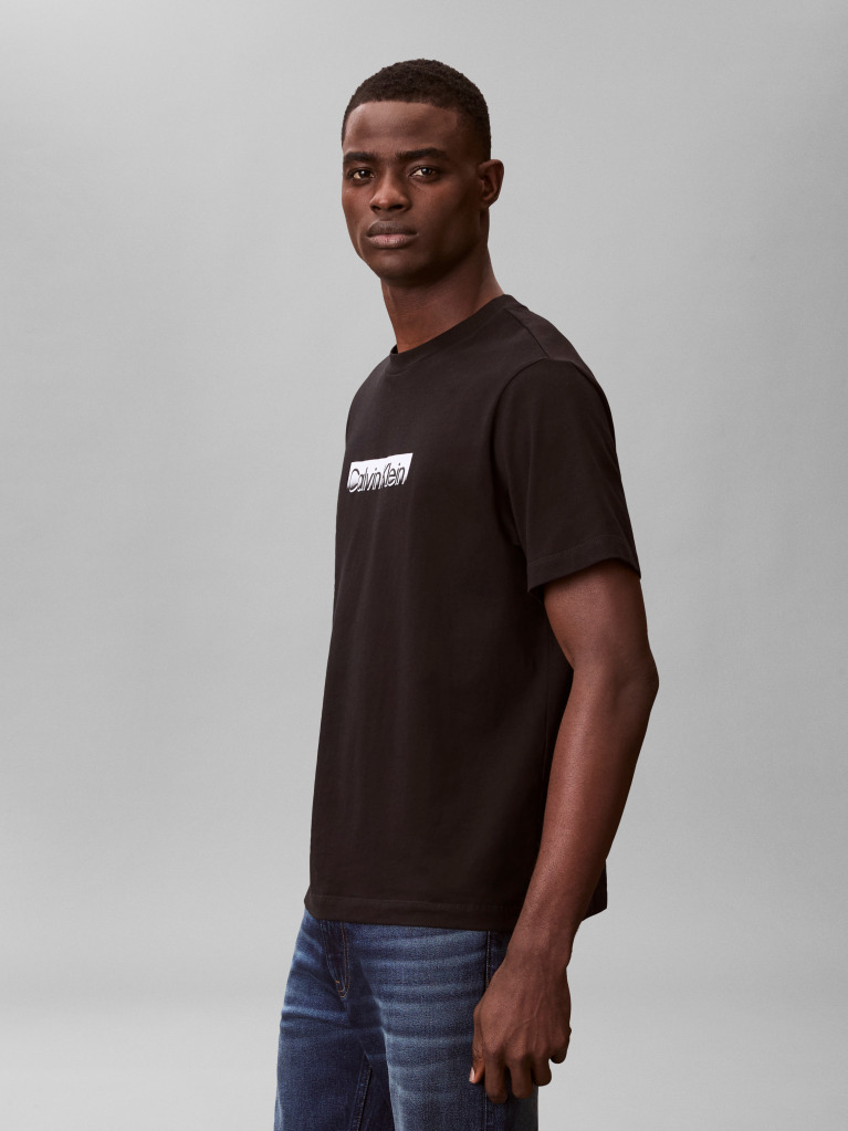 Negru Tricou Cu Guler Rotund Si Logo Estompat  Barbati