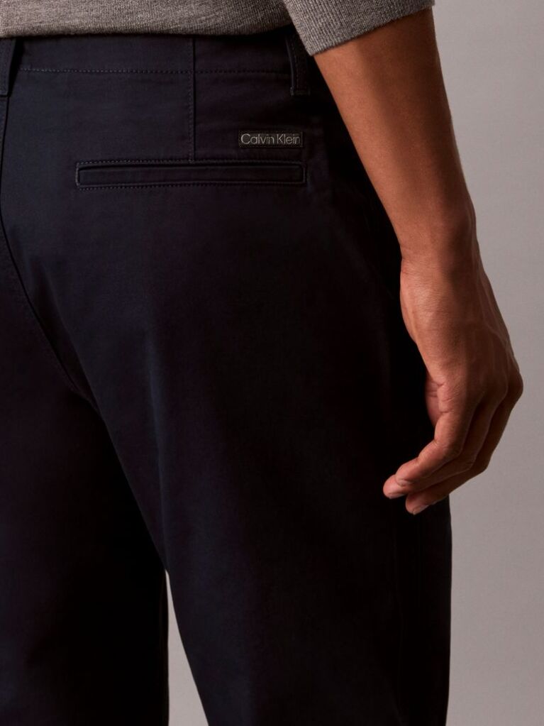 Albastru Pantaloni Chinos Cu Croiala Slim Si Nasturi  Barbati