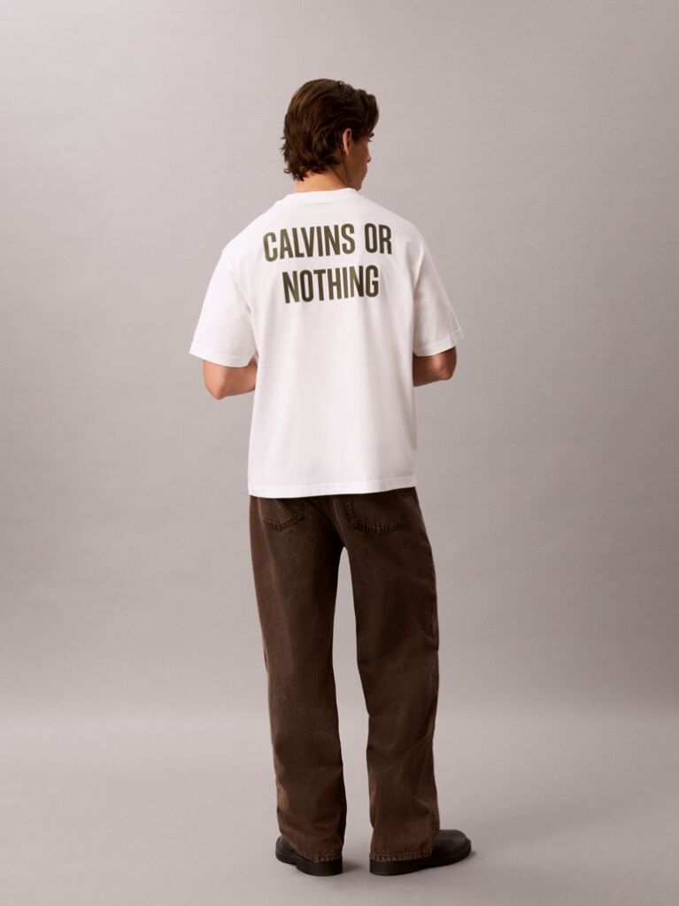 Alb Tricou Lejer Cu Grafica „Calvins Or Nothing”  Barbati